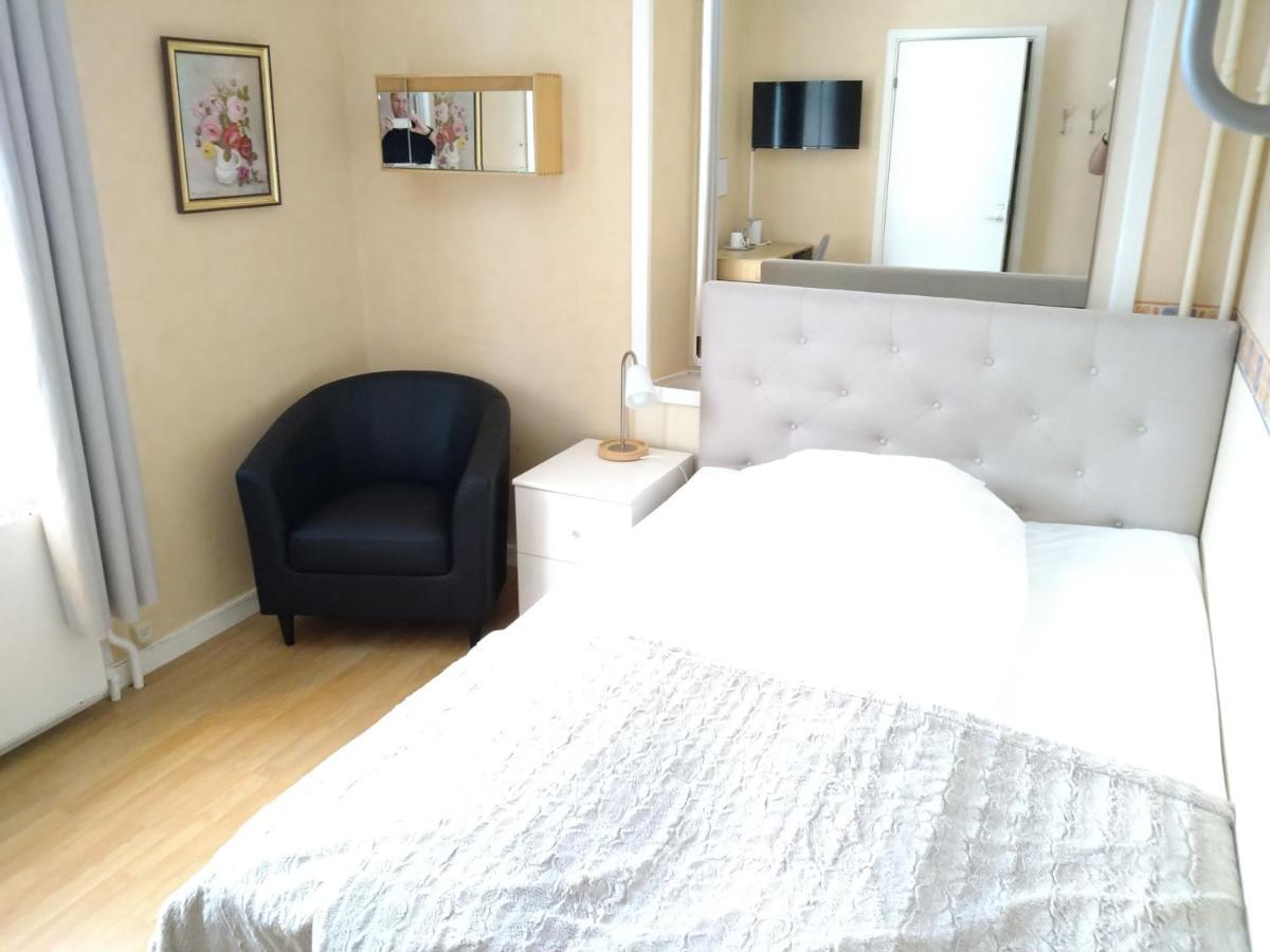 Hotell Strandvillan B&B Orsa Buitenkant foto